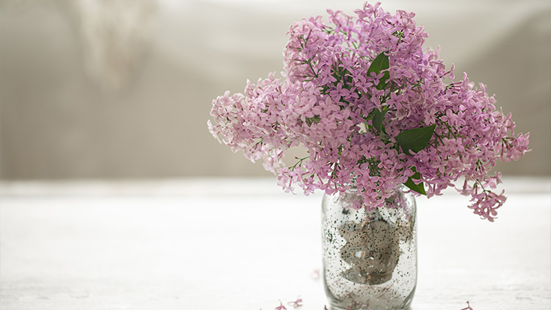 The Seasonal Versatility Benefits of Artificial Flowers