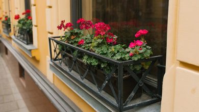 Top 10 Artificial Flowers for Window Boxes: A Complete Guide
