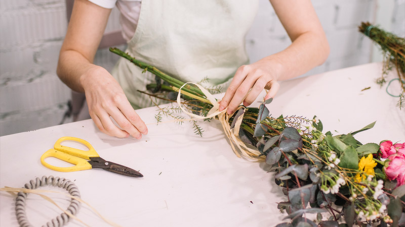 How to Secure Cut Stems