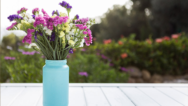 What to Look for When Buying the Best Artificial Flowers That Look Real