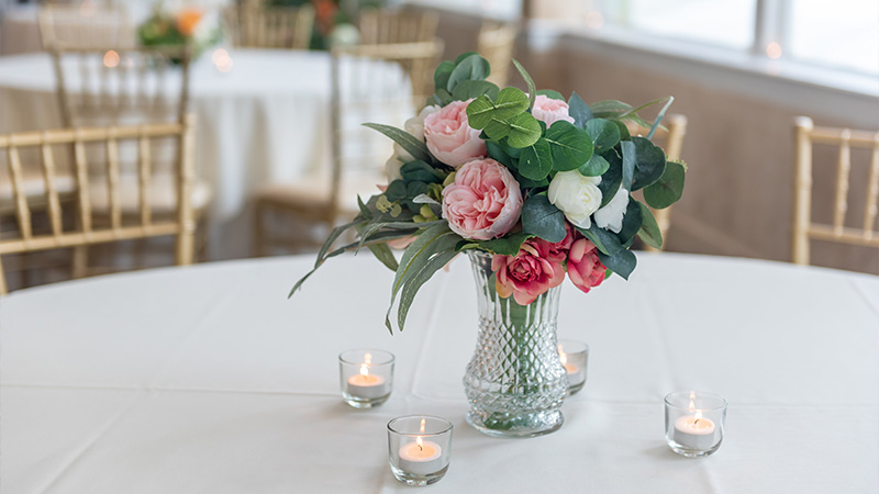 Classic Bouquets for Timeless Elegance