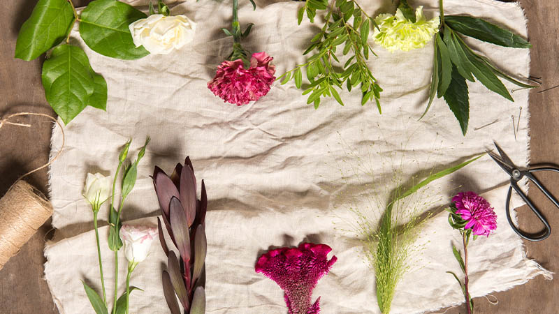 Modern and Minimalist Window Box Ideas with Artificial Flowers