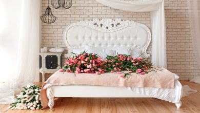 Top 10 Romantic Bedroom Decoration With Flowers