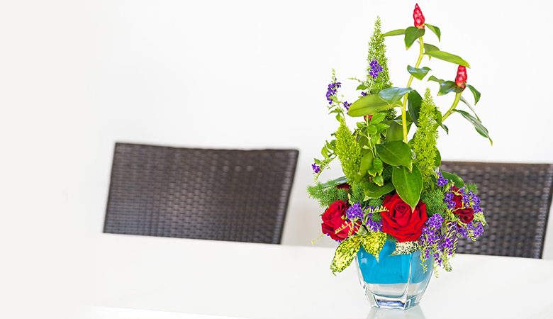 What to Fill Vase with Artificial Flowers: Affordable and Stylish Options