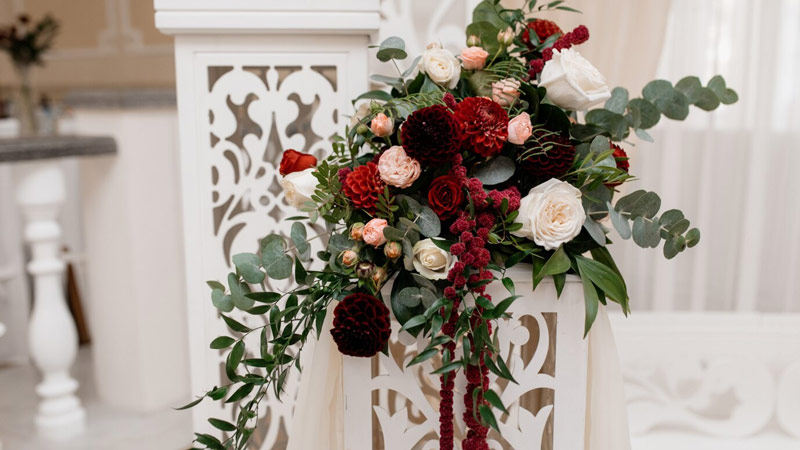 flower decoration for anniversary