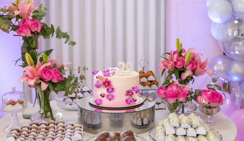 The 10 Best Flower Decoration On table For Birthday